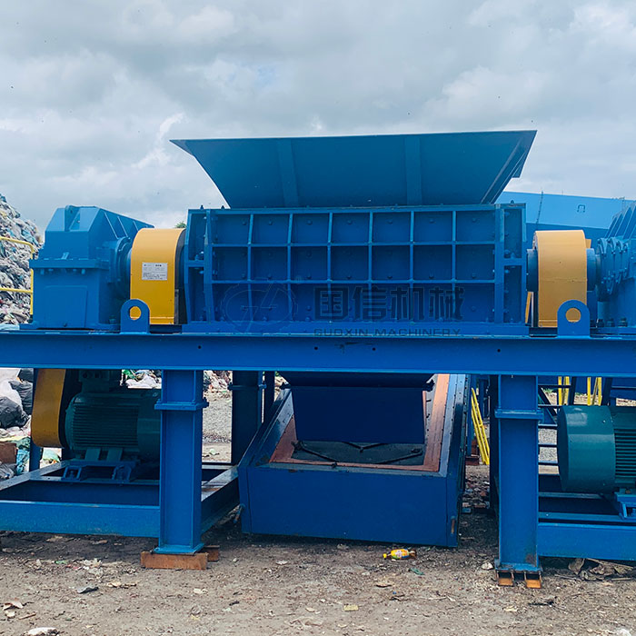 The large-scale garbage shredding